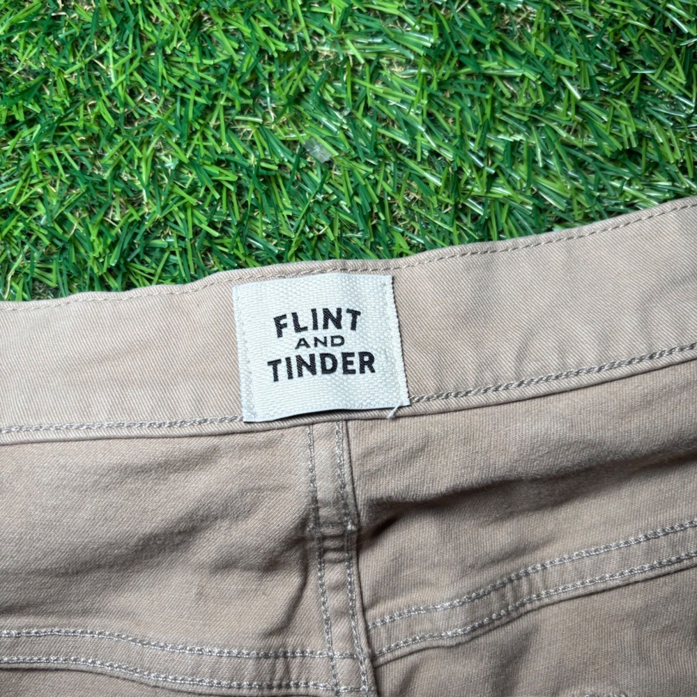 Flint and Tinder 365 Pants Slim Fit Khaki Tan Mens 38x30 Stretch Chino Trousers - Picture 6 of 10